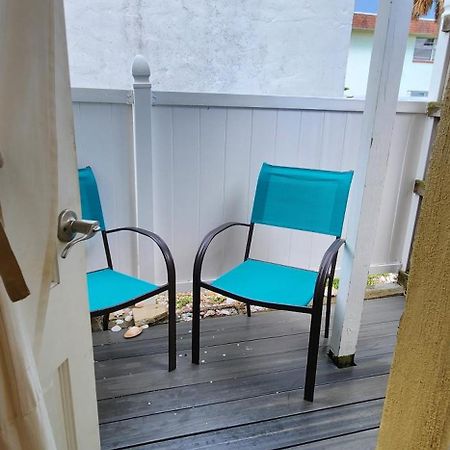 Cozy Beach Rental 1B/1B เซนต์พีทบีช ภายนอก รูปภาพ